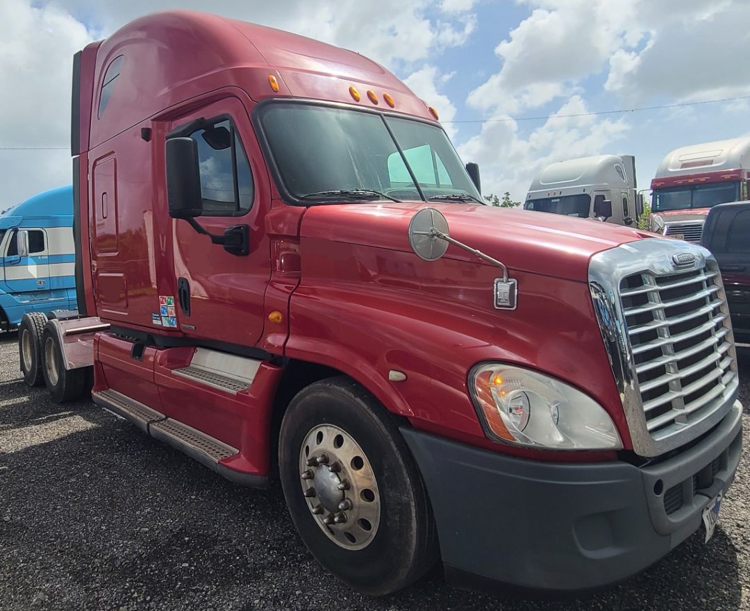 2012 FREIGHTLINER Cascadia - Image 7